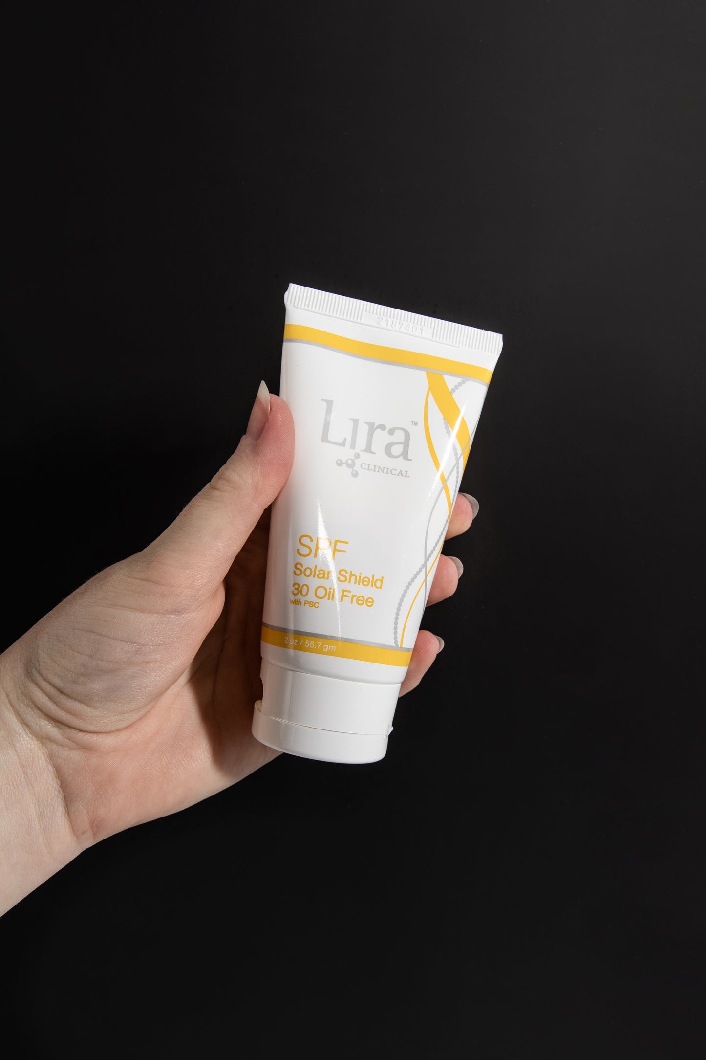 Lira SPF Solar Shield 30+ Oil-Free with PSC